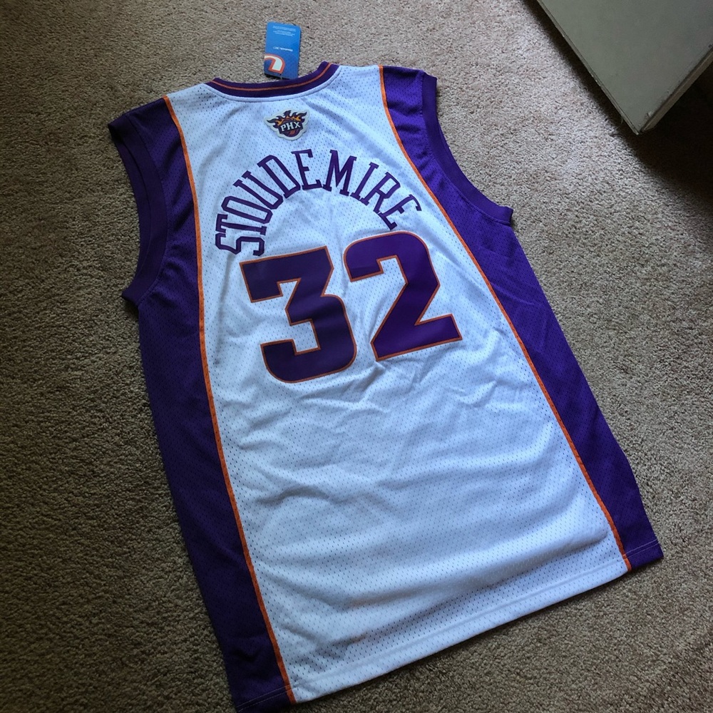 Vintage Amar’e Staudemire Jersey - Picture 1 of 9